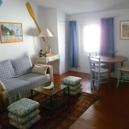 Karolina - Misericorde Cannes